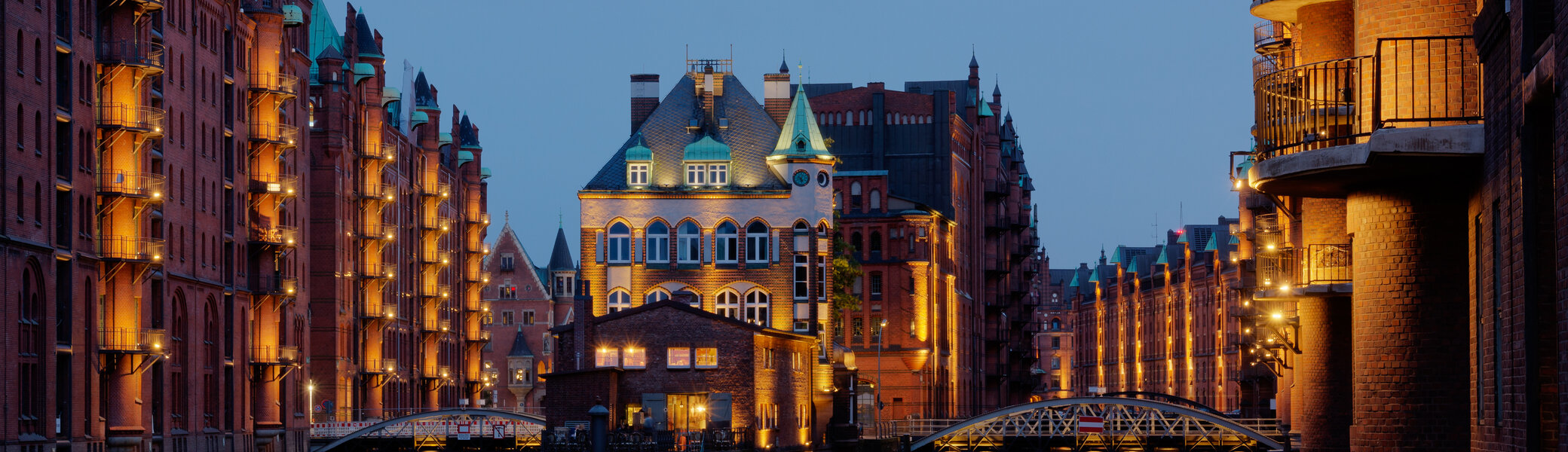 Hamburg, Speicherstadt, Wasserschloss | © Dietmar Rabich, Wikimedia Commons, CC-BY-SA-4.0